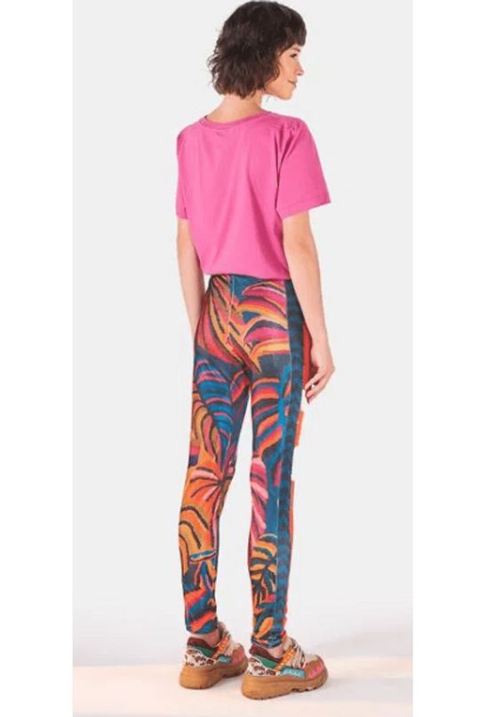 295589_12111_4-LEGGING-VELUDO-FOLHAGEM-GRAFICA.2v 295589_12111_4-LEGGING-VELUDO-FOLHAGEM-GRAFICA.2v