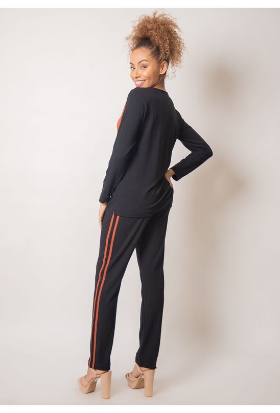 image-0d261fd832484c8990d8222c93253267 image-0d261fd832484c8990d8222c93253267