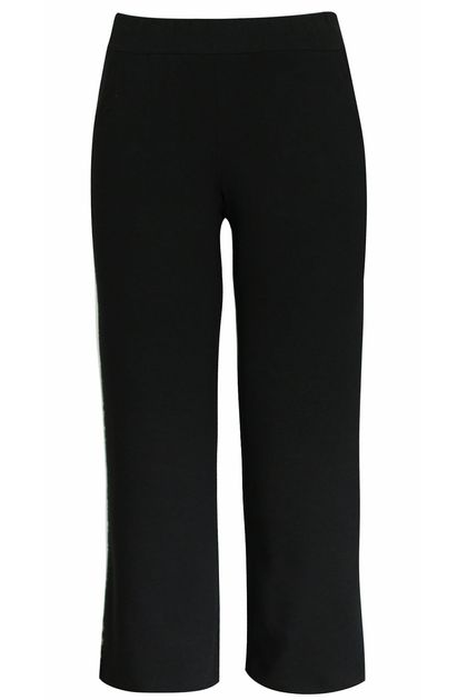 image-5c1468ada57648429a88ccaa9e502bbe image-5c1468ada57648429a88ccaa9e502bbe