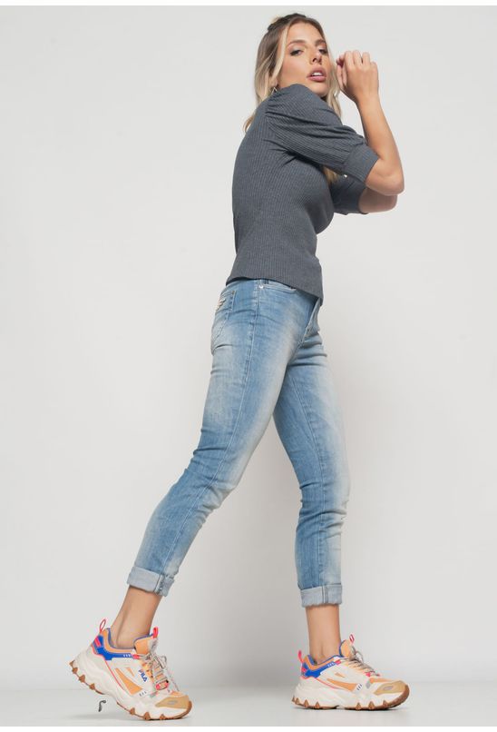 image-f69a3bf091d94b28b34e248dc7ac9bc0