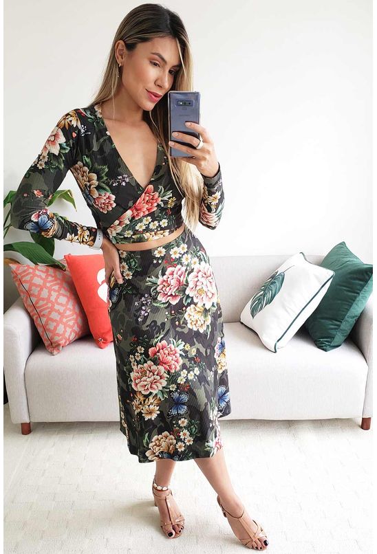 saia midi camuflada