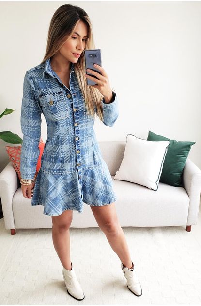 vestido xadrez lança perfume