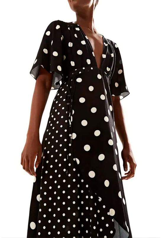 vestido preto e branco farm