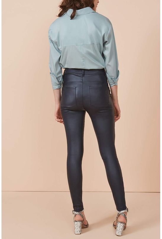 calça resinada maria filo