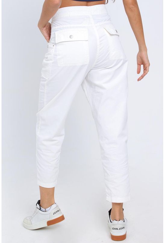 1000130185104--3- 1000130185104--3-