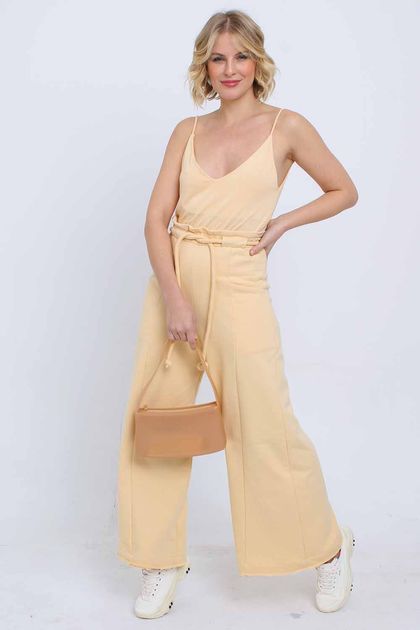 30032202310--4- 30032202310--4-