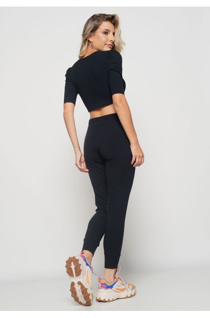 image-a4e091f81ec645e09ebe8af9824b1675