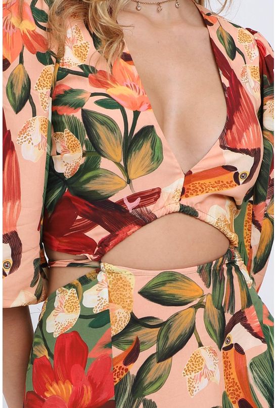 Vestido-longo-recorte-magia-de-tucano-farm-detalhe Vestido-longo-recorte-magia-de-tucano-farm-detalhe