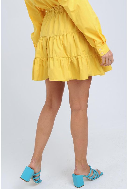 Saia-evase-com-amarracao-na-cintura-lanca-perfume-centro