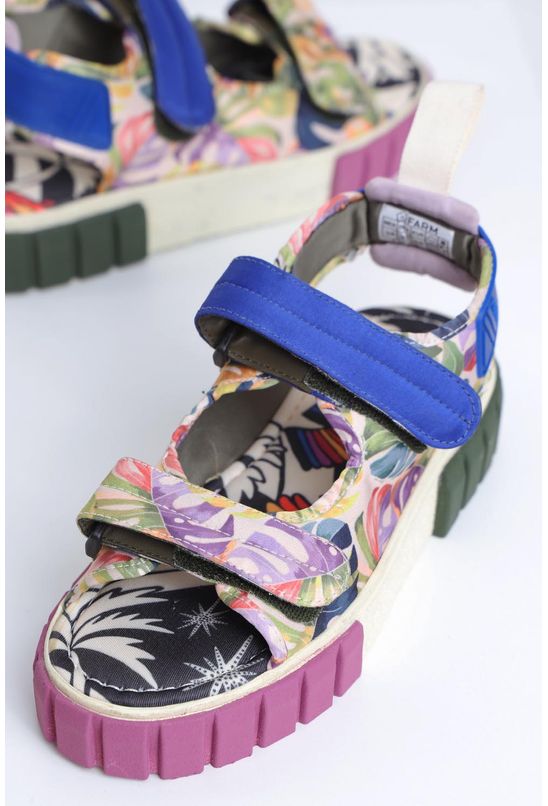 Sandalia-pista-tratorado-costela-rainbow-farm-direita Sandalia-pista-tratorado-costela-rainbow-farm-direita