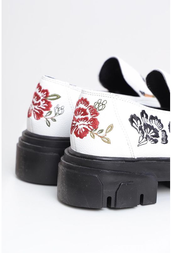 Mocassim-tratorado-bordado-farm-centro Mocassim-tratorado-bordado-farm-centro