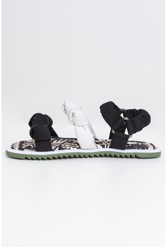 Sandalia-rasteira-nos-farm--principal Sandalia-rasteira-nos-farm--principal