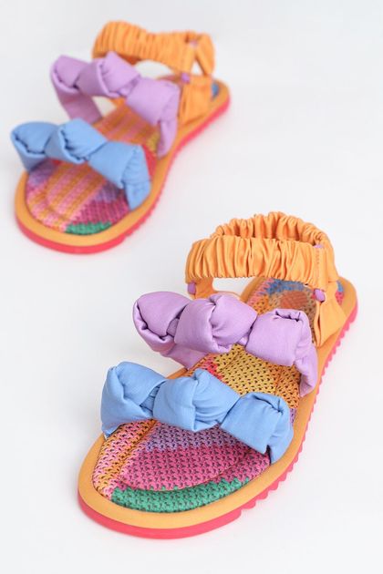 Sandalia-rasteira-nos-farm--principal Sandalia-rasteira-nos-farm--principal