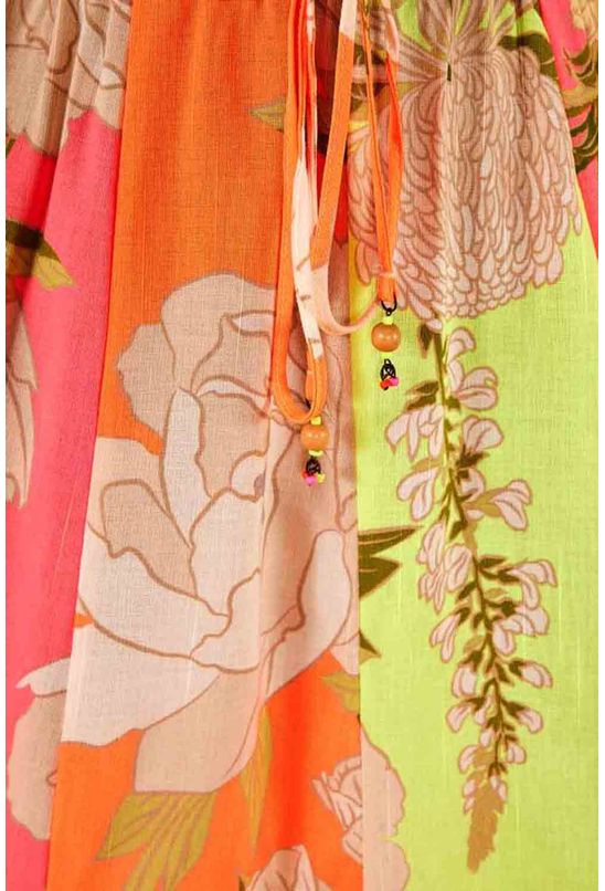 Saia-calor-floral-patch-farm-detalhe Saia-calor-floral-patch-farm-detalhe