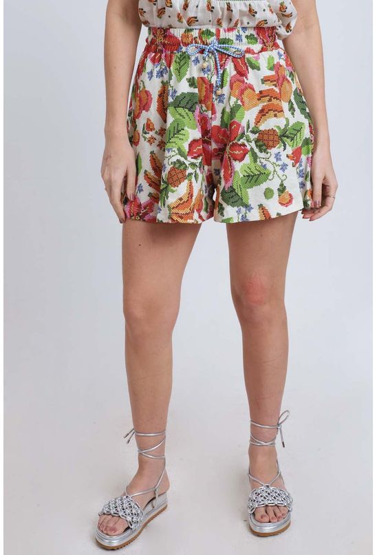 Short-vitamina-de-verao-farm-direita