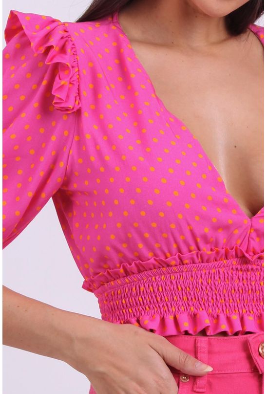 Blusa-barbie-poa-pequia-detalhe