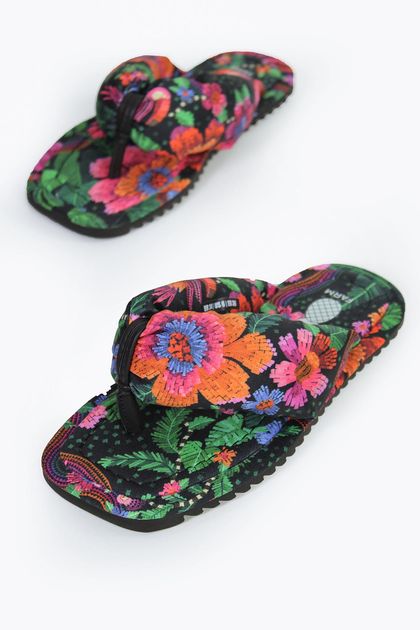 Sandalia-puff-flatform-farm--principal Sandalia-puff-flatform-farm--principal