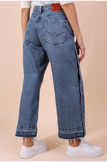 Calca-jeans-pantacourt-abertura-lateral-animale-jeans-centro