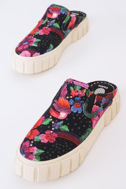 Tenis-avenida-tratorado-mule-florescer-farm--principal Tenis-avenida-tratorado-mule-florescer-farm--principal