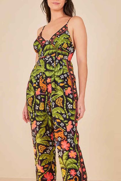 Macacao-solar-das-bananas-farm--principal Macacao-solar-das-bananas-farm--principal