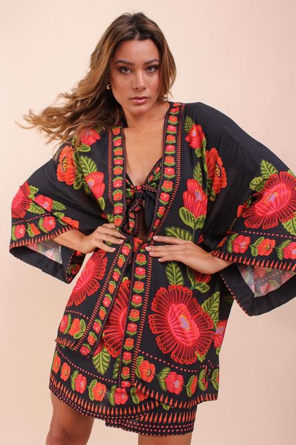 Kimono-luau-farm--principal Kimono-luau-farm--principal