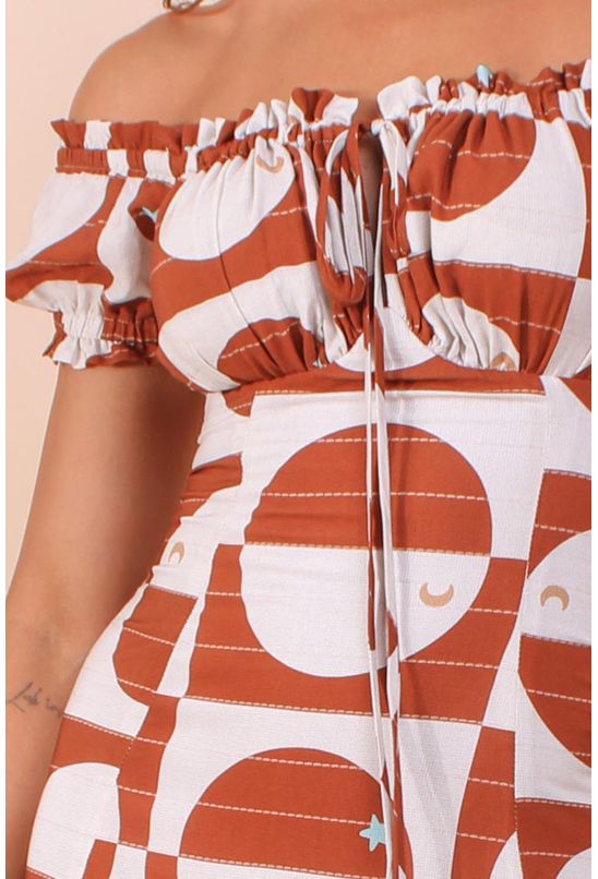 Vestido-curto-ombro-a-ombro-mistica-pequia-detalhe
