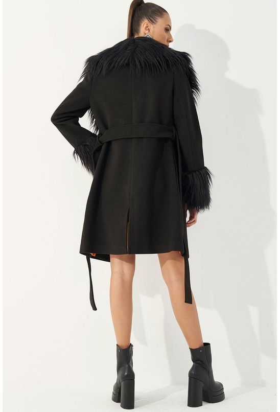 Casaco-colcci-direita