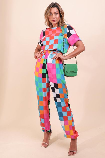 Macacao-jogo-das-cores-pequia--principal Macacao-jogo-das-cores-pequia--principal