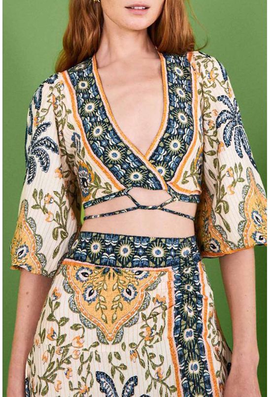 Blusa-manga-tropicale-farm-esquerda