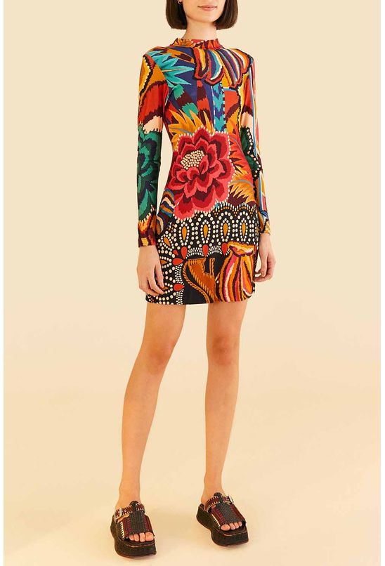 Vestido-curto-mix-de-inverno-farm-esquerda