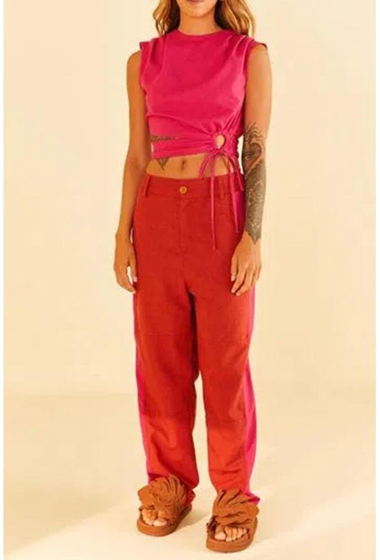 Blusa-cropped-pregas-argola-farm-esquerda