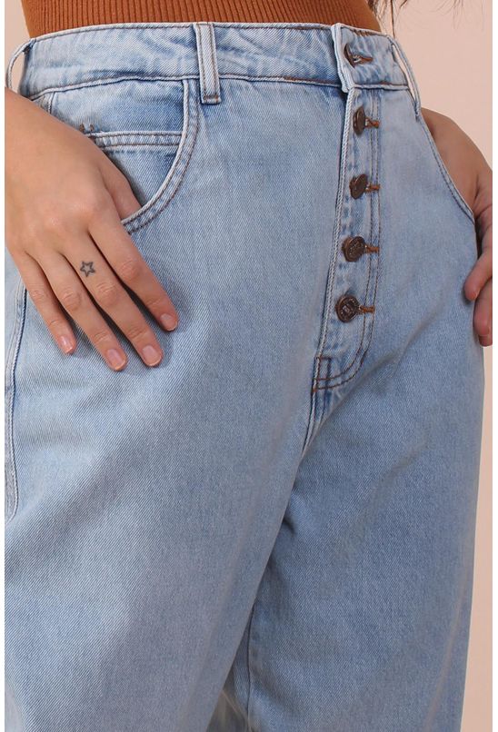 Calca-jeans-botoes-frente-farm-detalhe