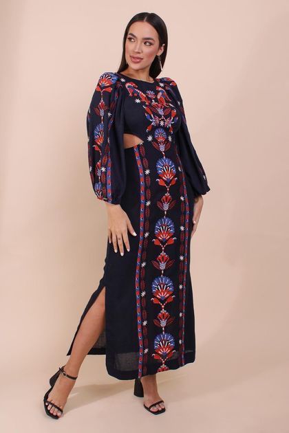 Vestido-bordado-selva-grafica-farm--principal Vestido-bordado-selva-grafica-farm--principal