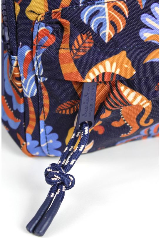 Mochila-borogodo-selva-grafica-farm-esquerda Mochila-borogodo-selva-grafica-farm-esquerda