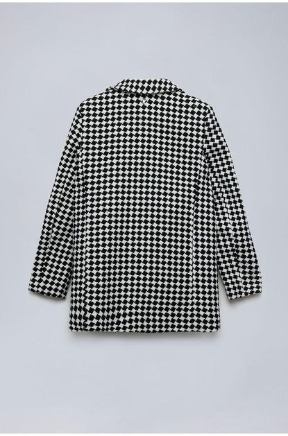 Blazer-oversized-alongado-jeanslosophy-esquerda