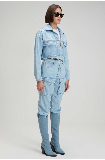 Calca-jeans-reta-high-myft-esquerda