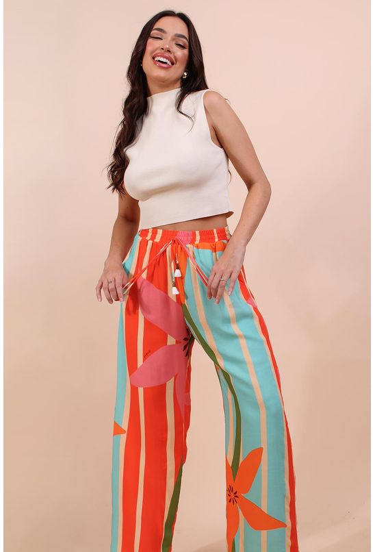 Calca-pantalona-flor-d-agua-pequia-direita