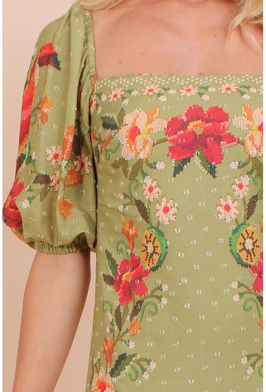 Vestido-curto-jardim-ponto-cruz-farm-detalhe
