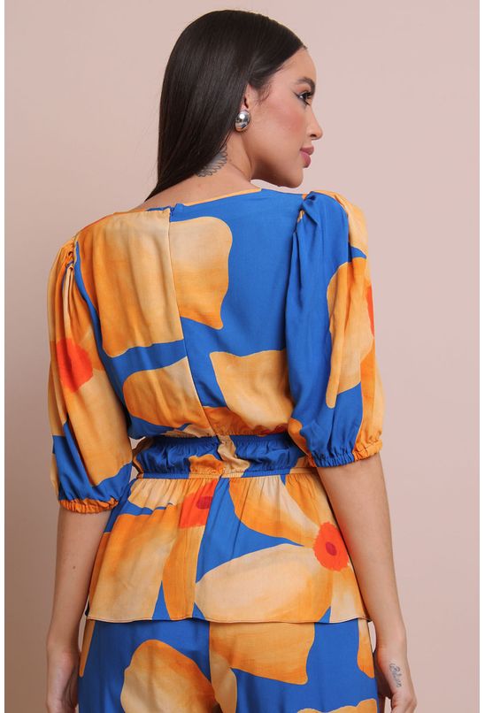 Blusa-flor-de-jenipapo-pequia-esquerda Blusa-flor-de-jenipapo-pequia-esquerda