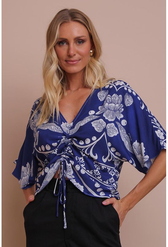 Blusa-canaleta-brisa-do-mar-pequia-esquerda