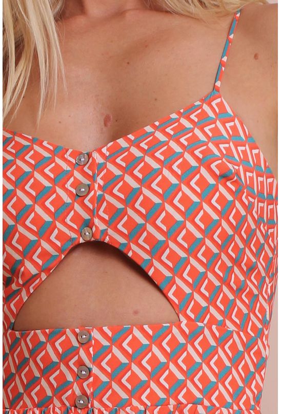 Vestido-curto-decote-v-ladrilhar-pequia-detalhe Vestido-curto-decote-v-ladrilhar-pequia-detalhe