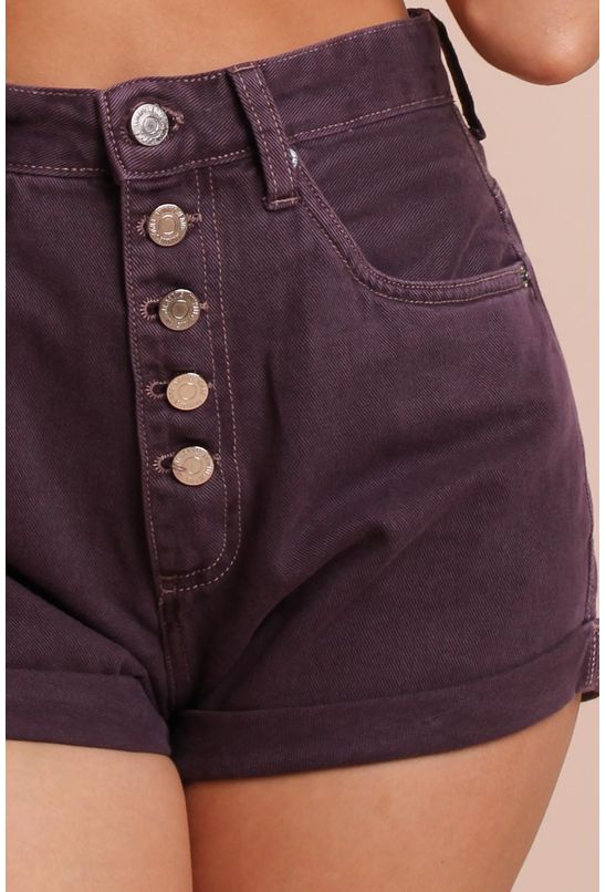 Shorts-sarja-box-rock-botao-na-vista-animale-jeans-detalhe