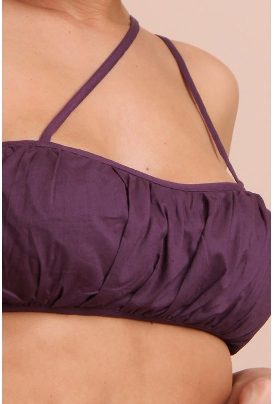 Top-de-voil-com-alca-assimetrica-animale-jeans-detalhe
