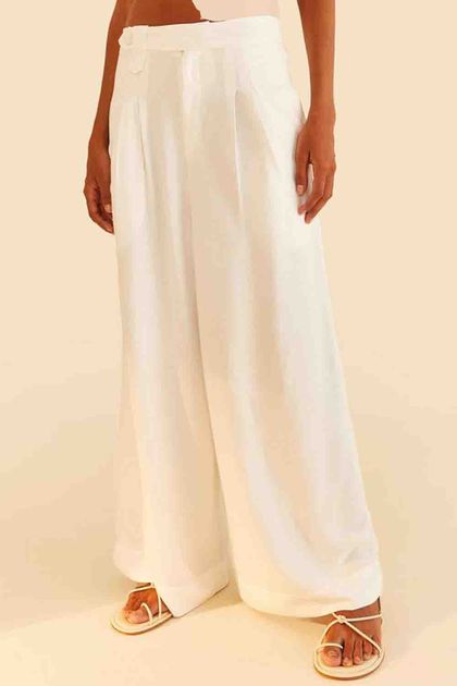 Calca-reta-pregas-frente-farm--principal Calca-reta-pregas-frente-farm--principal