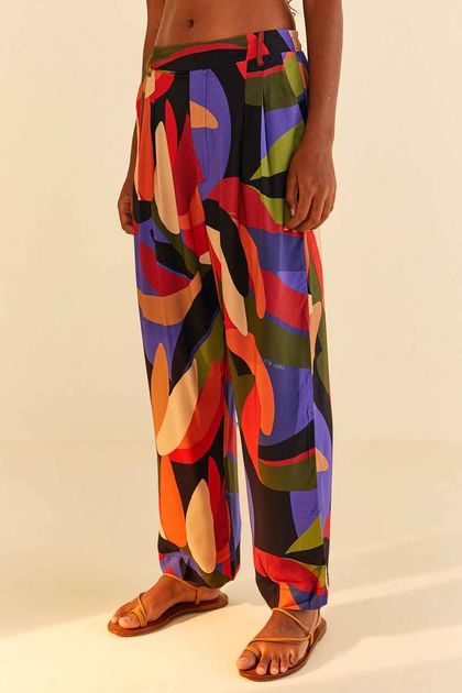 Calca-reta-bananeira-grafica-farm--principal Calca-reta-bananeira-grafica-farm--principal