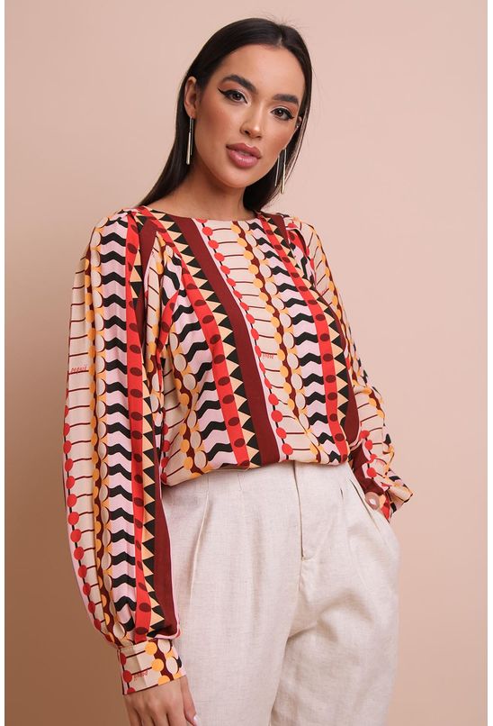 Blusa-manga-geometria-brasileira-pequia-esquerda
