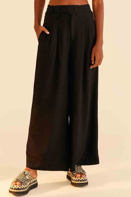 Calca-reta-pregas-frente-farm--principal Calca-reta-pregas-frente-farm--principal