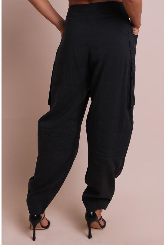 Calca-slouchy-baggy-pespontada-preto-labrava-centro Calca-slouchy-baggy-pespontada-preto-labrava-centro