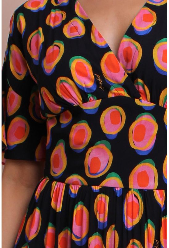 Vestido-maxi-midi-onca-pop-pequia-detalhe