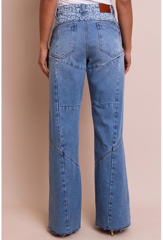 Calca-jeans-recortes-estampa-onca-animale-jeans-centro